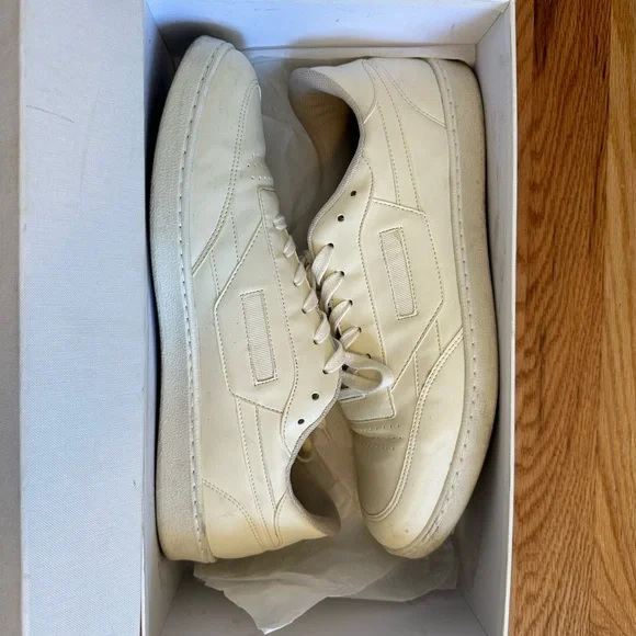 Oliver Cabell | Shoes | New Oliver Cabell Low Oxford  Oliver Cabell Taupe Suede Low-Top Sneakers with White Accent main image 1